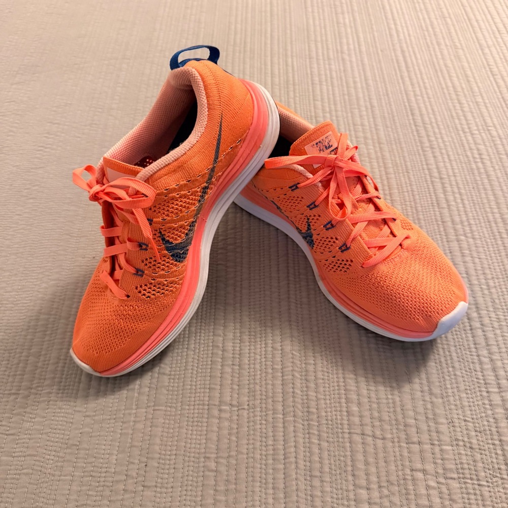 Nike Womens Flyknit Lunar1+ Atomic Orange Running Shoes 554888-641 Size 7.5